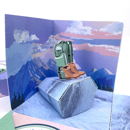 Explosionsbox Wander-Gutschein - Pop-Up Geschenkbox „Wanderlust Gutschein für Wanderfans“, PDF Bastelvorlage